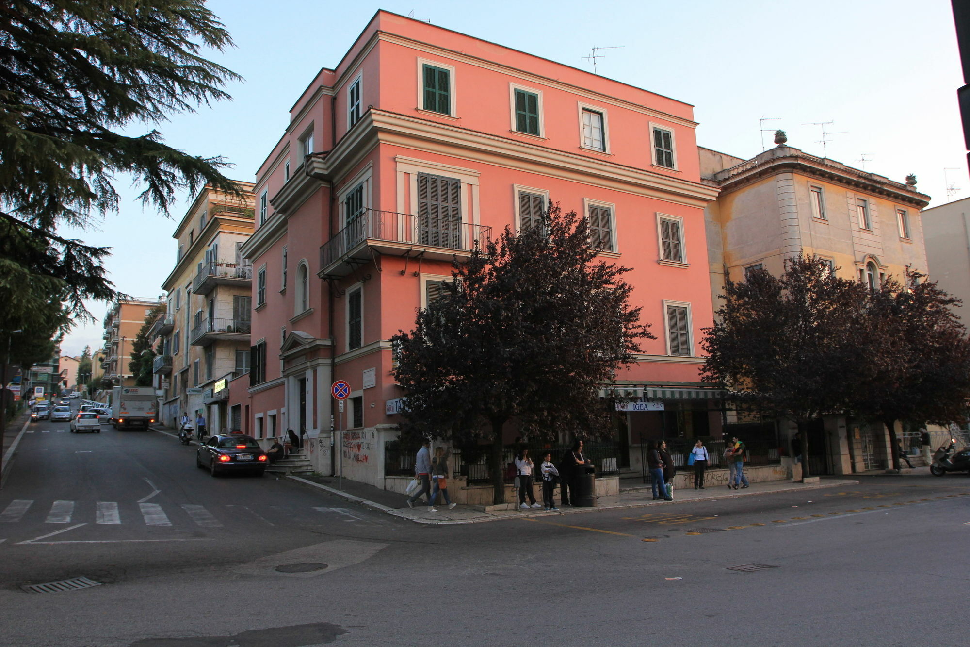 Palazzo Santori Hotel Tivoli Exterior photo